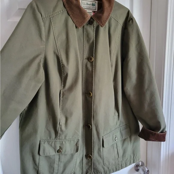 L.L. Bean Women's Barn Jacket-Barn Coat Green with Brown Collar sz1X NWT - Picture 2 of 9